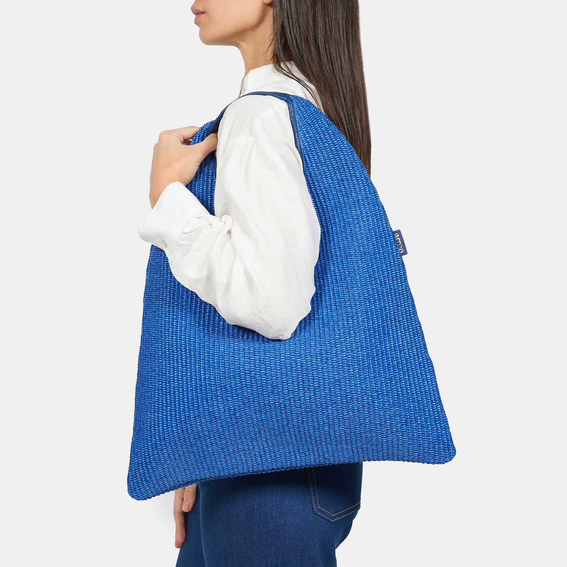 borsa hobo Eva in rafia e pelle color bluette brand Arron
