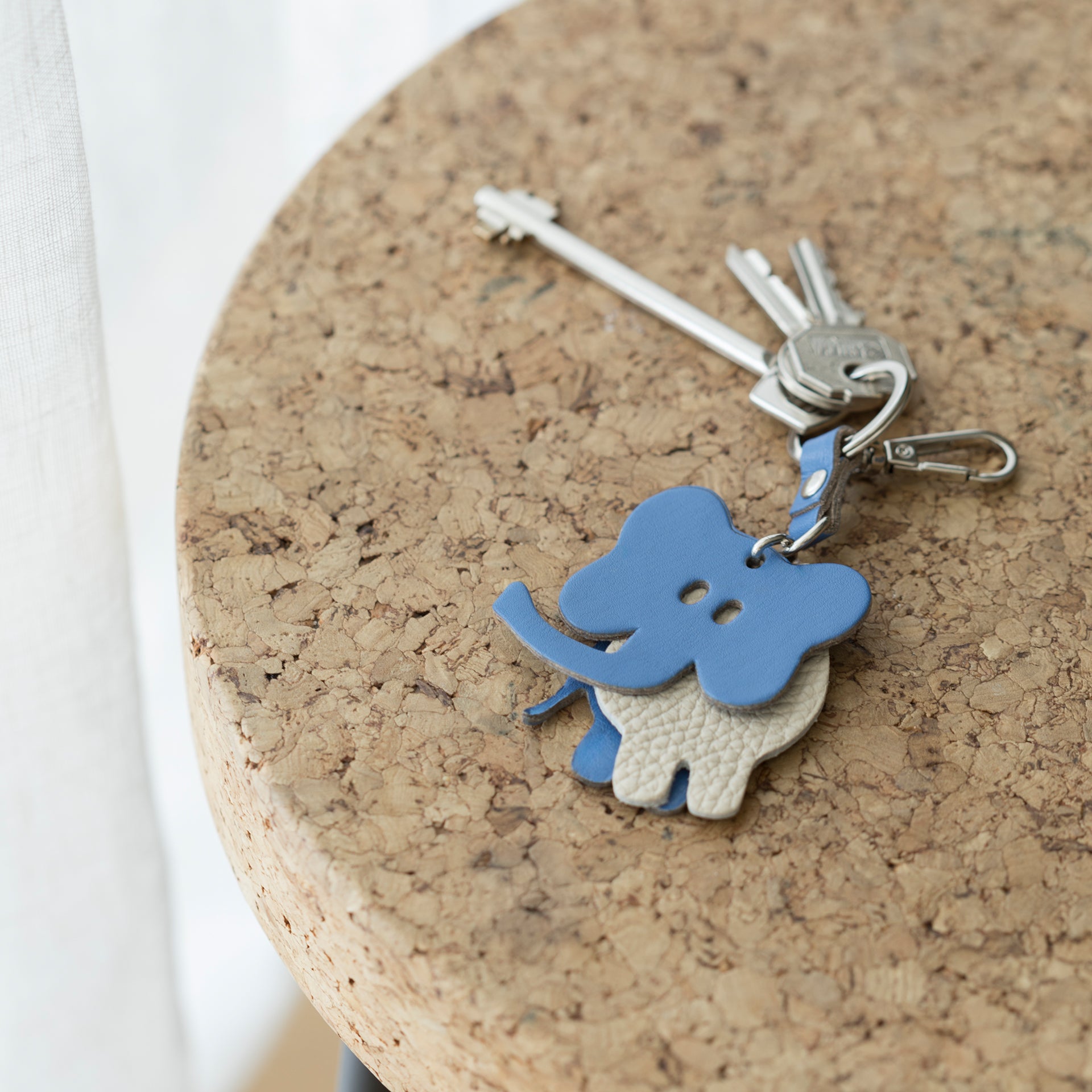 charm per borsa o portachiave in pelle divertente a forma di elefante

